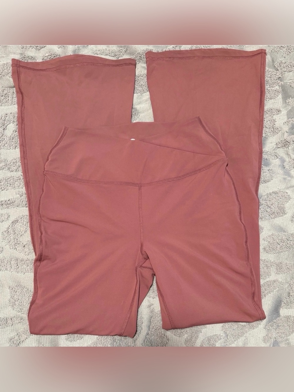 Yogalicious Crossover Flare Leggings Mauve Size Large
